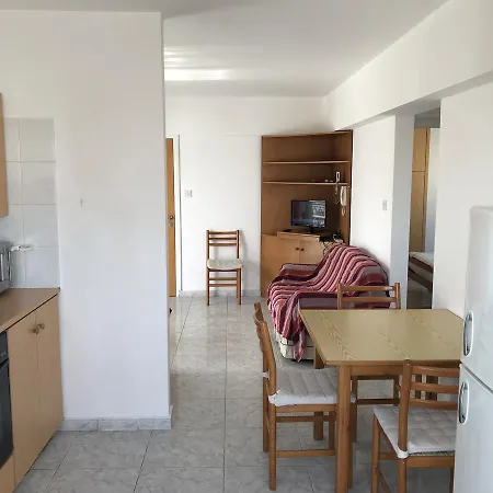 Emiliano Penthouse 1 *